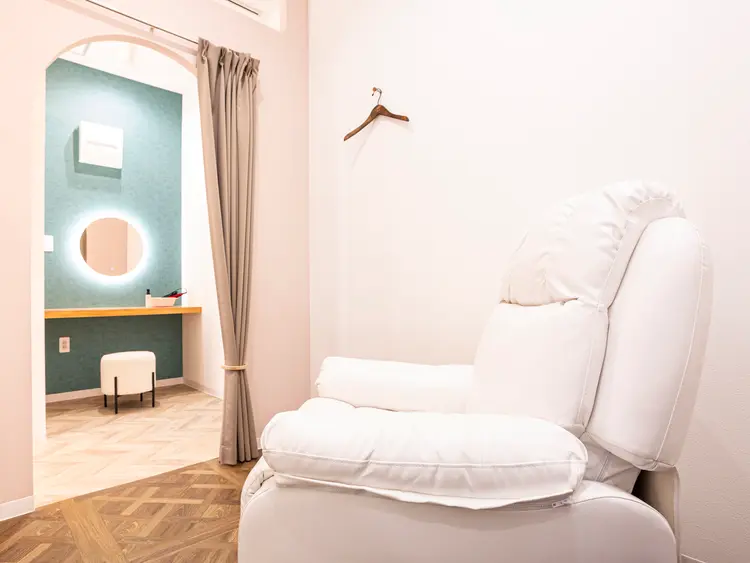 uluの内観・外観2