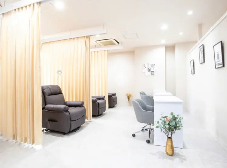 eight eyelash&nail 大宮店の内観・外観3