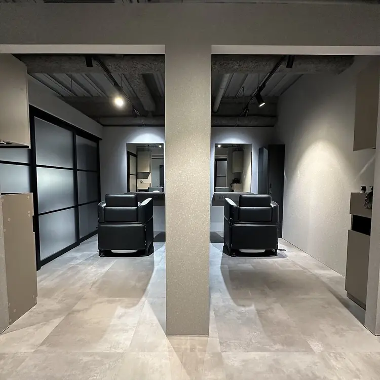 髪質改善個室サロンLUNASの内観・外観1