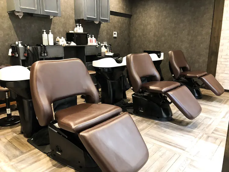 ailes hair salonの内観・外観2