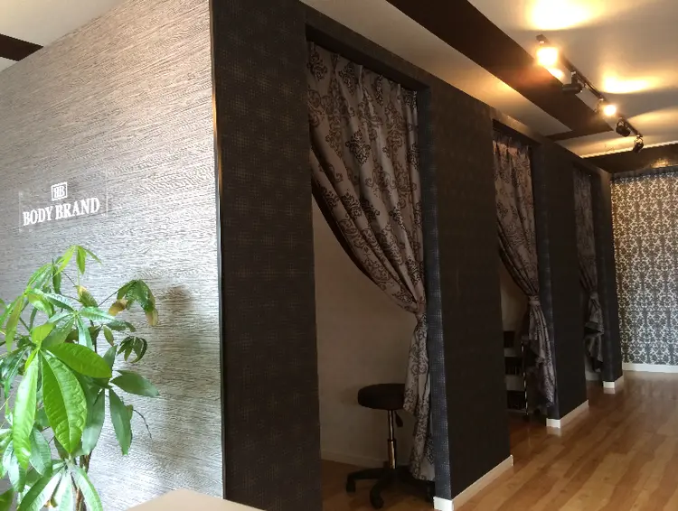 BODY BRAND Vi+の内観・外観2