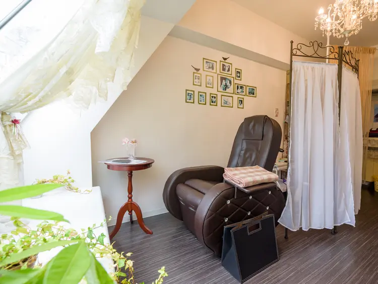 モナンジュまつげパーマ・眉毛サロンの内観・外観3