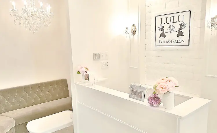 Eyelash Salon LULU 春日井店の内観・外観1