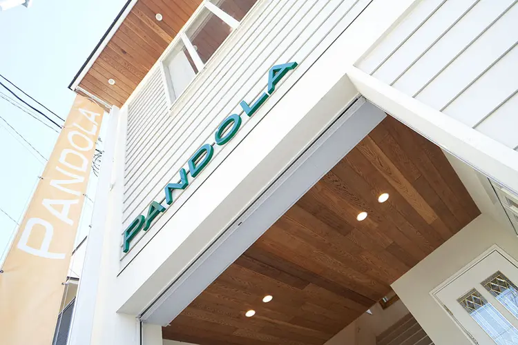 PANDOLA美容室の内観・外観2