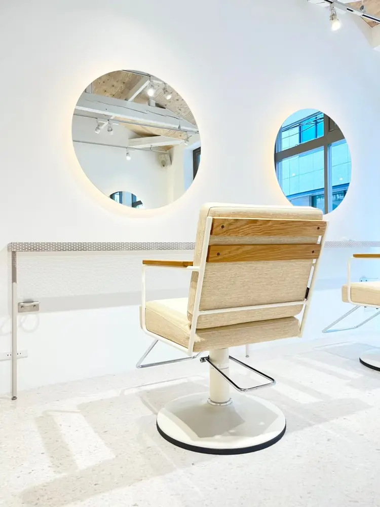 melt西梅田店の内観・外観2