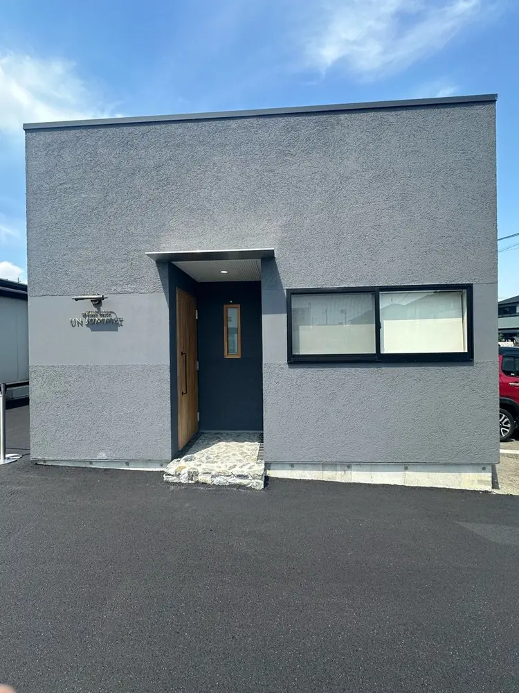 アンソメットの内観・外観1