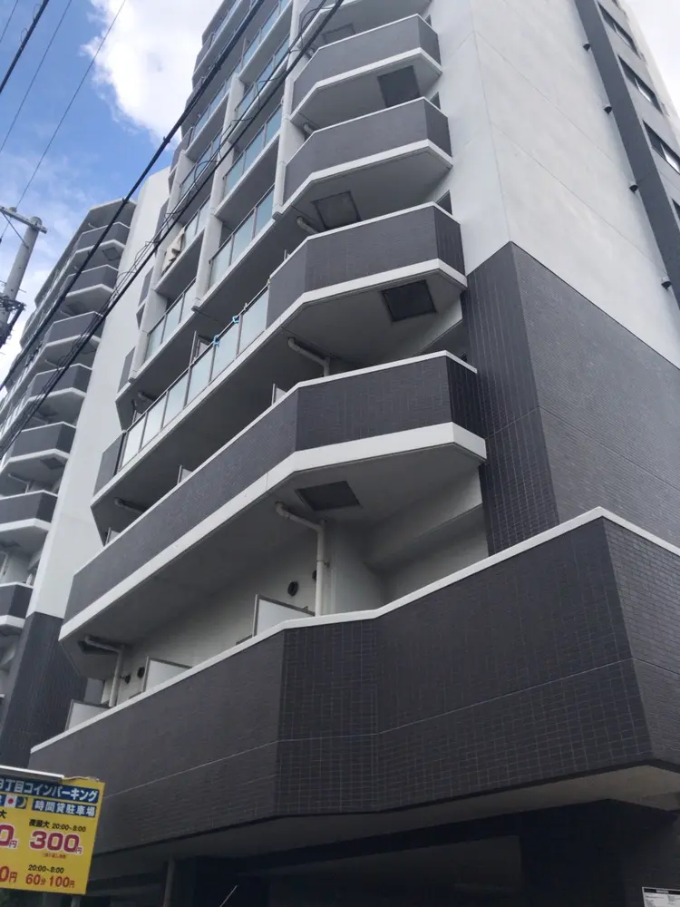 iCEの内観・外観1