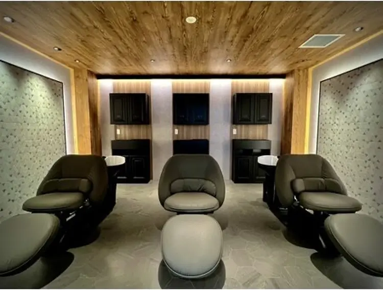 RiCOの内観・外観2