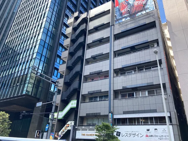 Eye Dressの内観・外観3