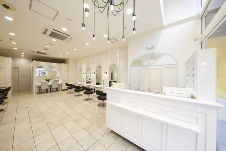 Ash 北上尾店の内観・外観2