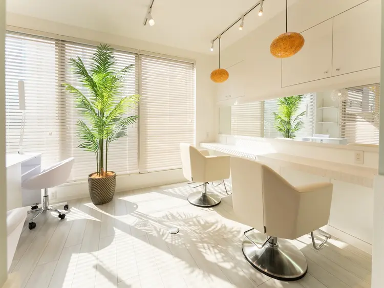 TORCH eyelash&nail 中央通り店の内観・外観1