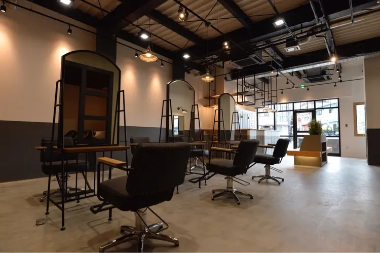 LOlonois【ロロネー】三国店の内観・外観2