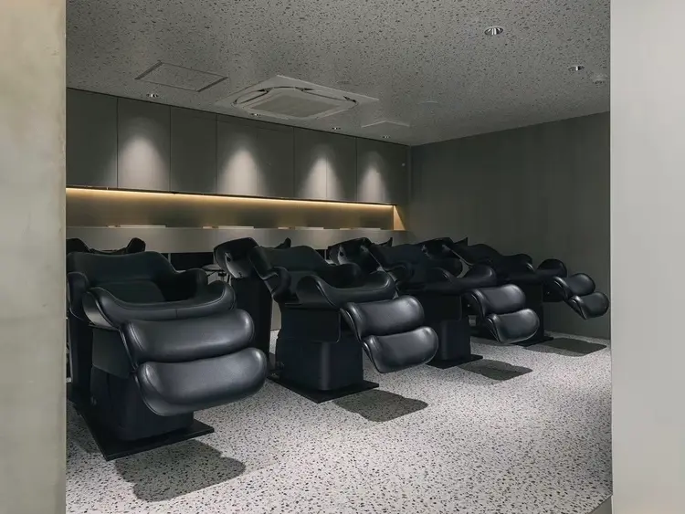 ii+U 銀座【アイユー ギンザ】の内観・外観3