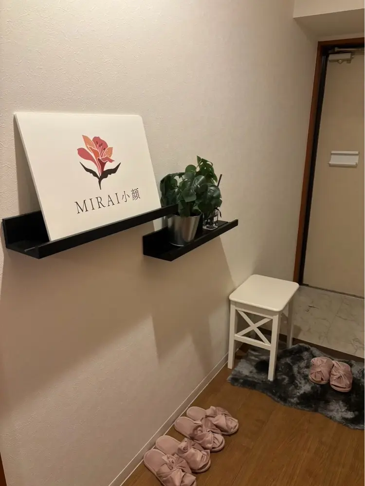 MIRAI小顔栄店の内観・外観3