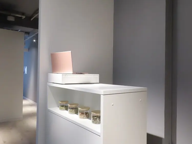 M LABO 池袋店の内観・外観1