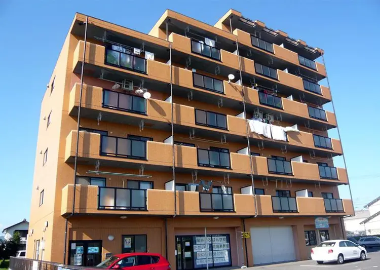 And S.の内観・外観2