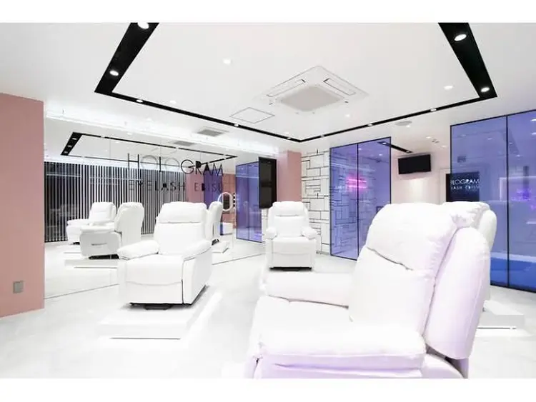 HOLOGRAM EYELASH EBISUの内観・外観2