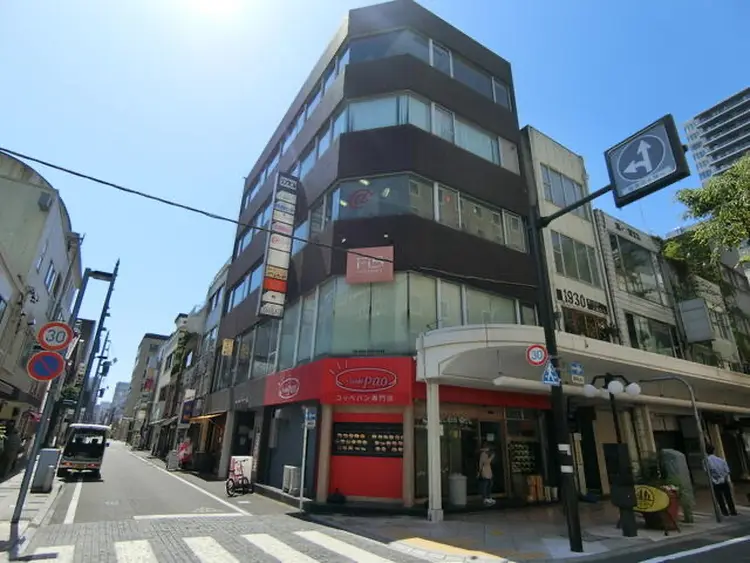 Rinneの内観・外観2