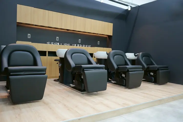 LUVISM by fifth長岡古正寺店の内観・外観2