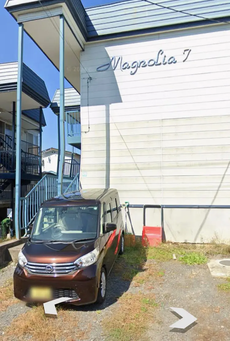 Ami nailの内観・外観1