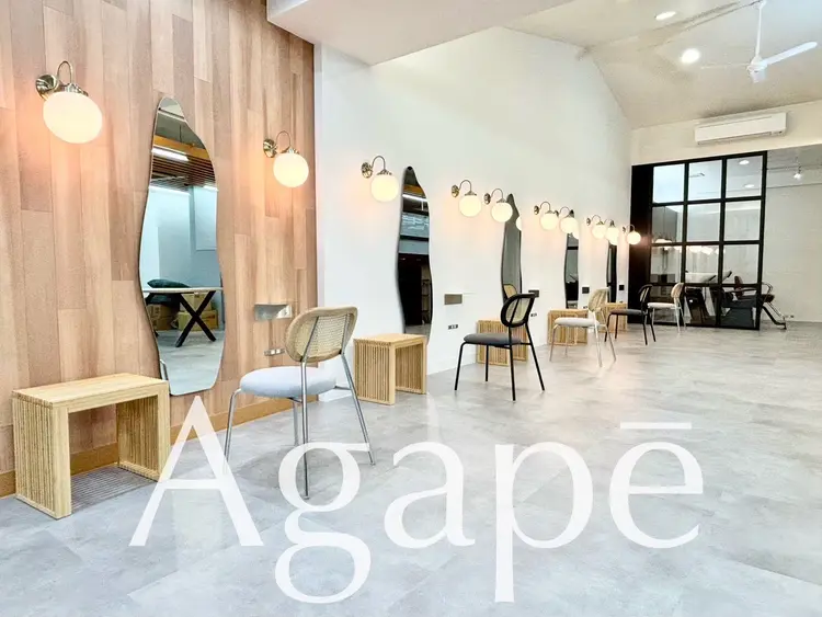 Agapēの内観・外観1