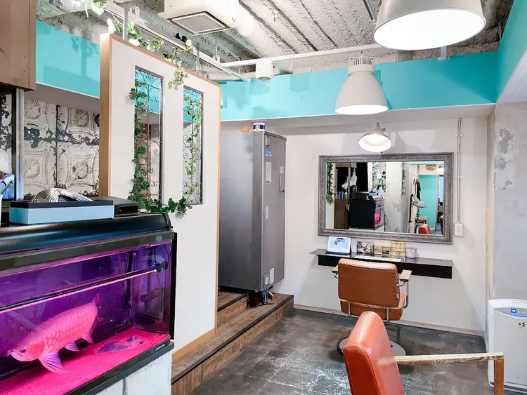 Chicの内観・外観2