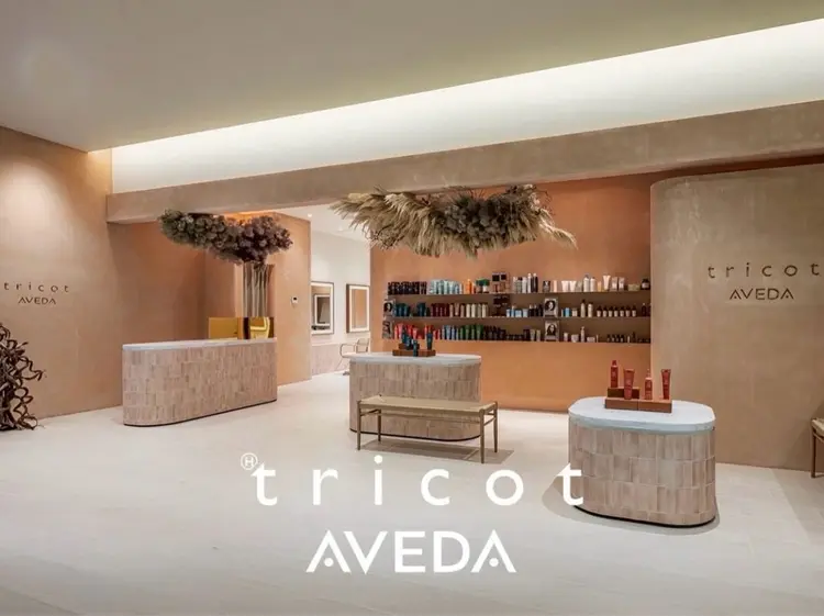 tricot AVEDA ららテラス北綾瀬店の内観・外観1