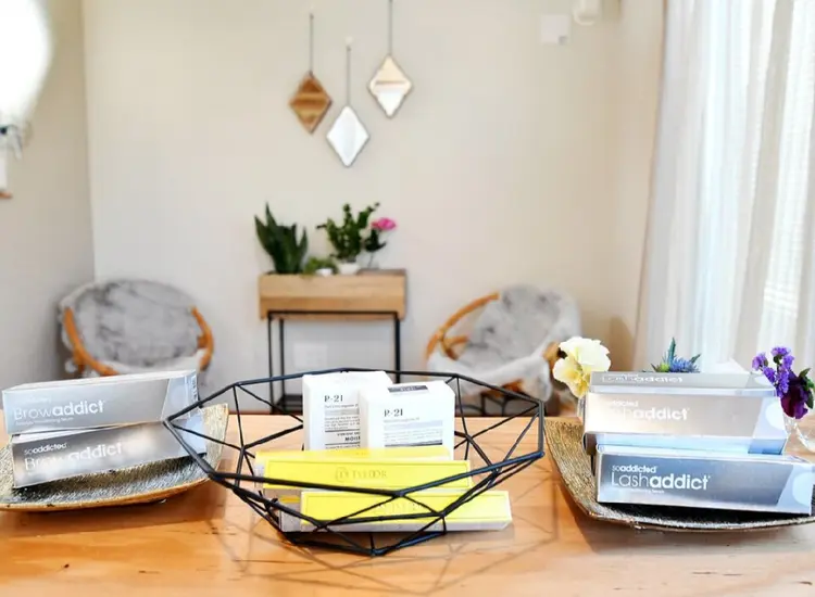 Lito 茅ヶ崎 【まつげパーマ×パリジェンヌ×眉毛×マツエク×ネイル】の内観・外観2