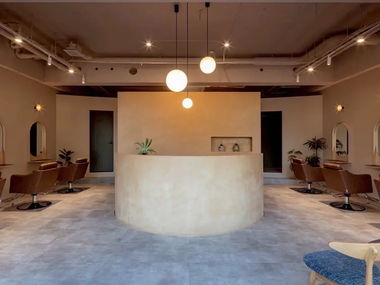 LOREの内観・外観1