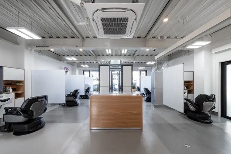 ヘアーサロンアヤタ野田店の内観・外観1