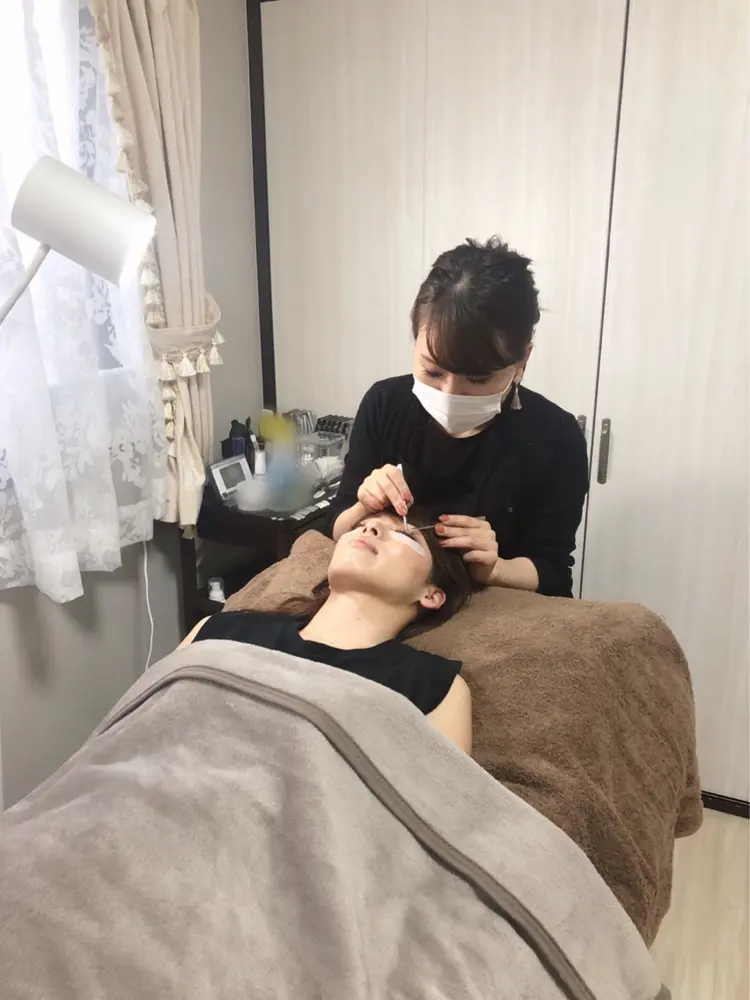 Rita Eyesの内観・外観2