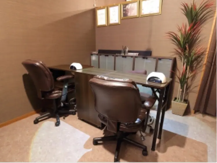 ビューティサロン  シャインの内観・外観1