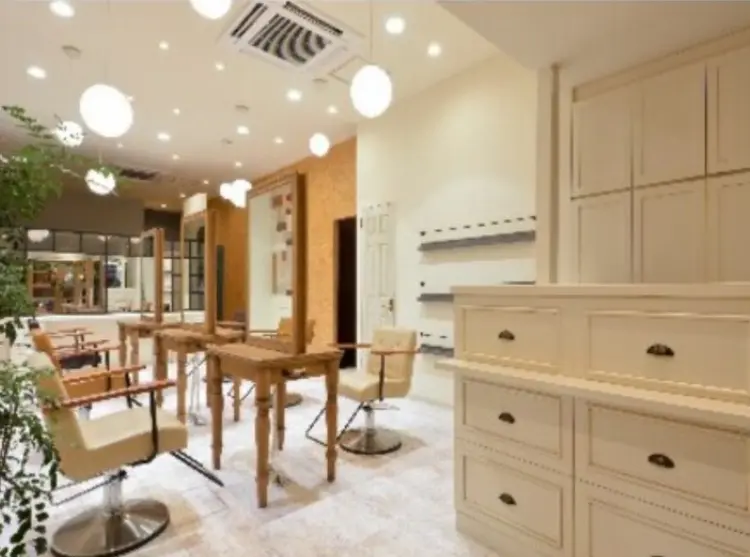 CREAの内観・外観2