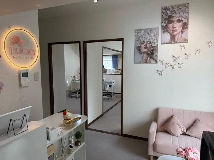 Lucky Nail Salonの内観・外観1