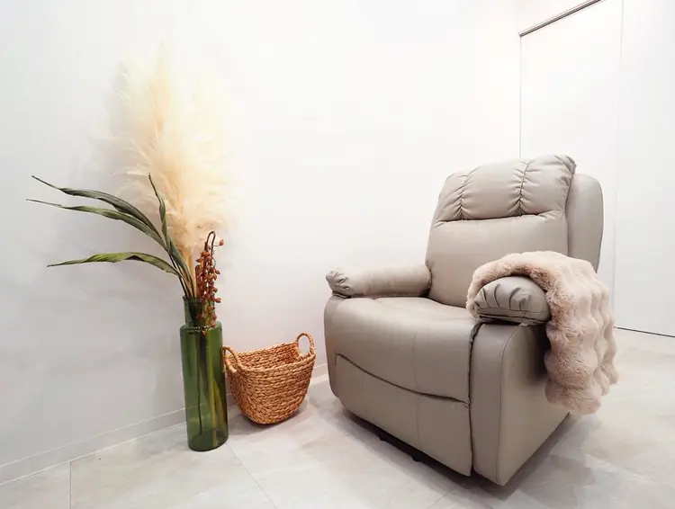 Angie Nailの内観・外観1