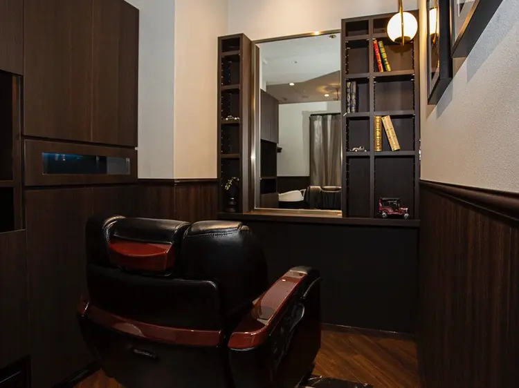 LAVIE NEW STANDARD BARBER秋葉原神田店の内観・外観3