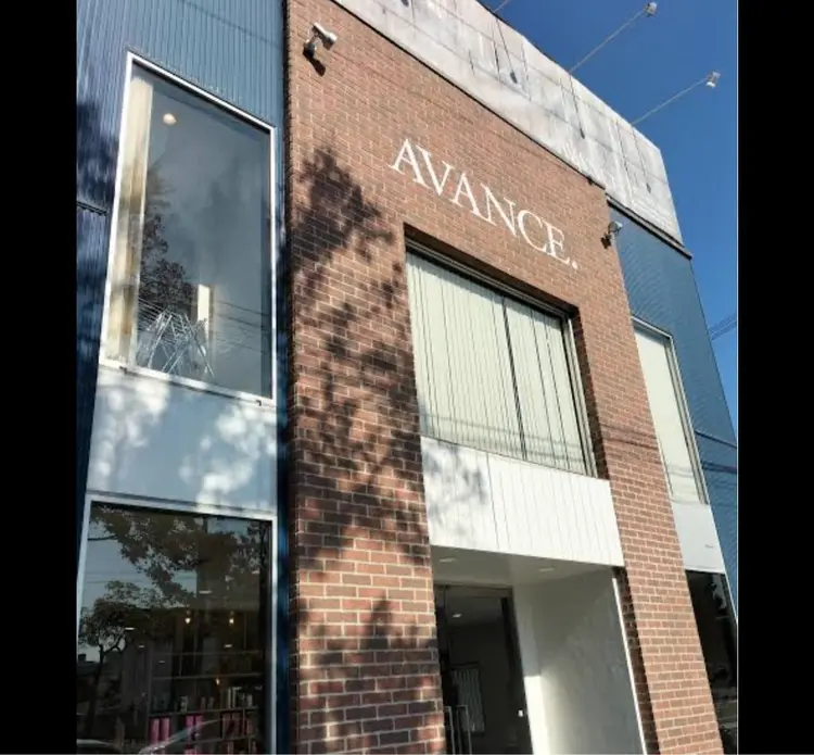 EYE AVANCE.JR和歌山店の内観・外観1