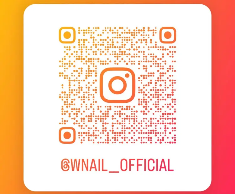 ネイルサロン ダブルの内観・外観1