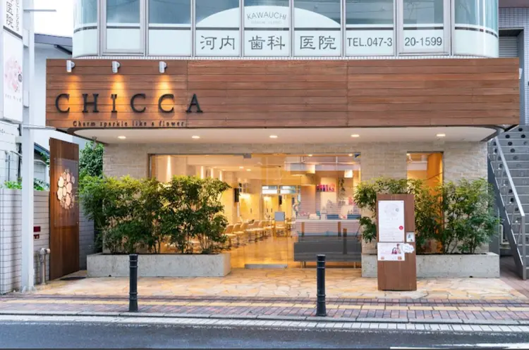 CHICCA 本八幡店の内観・外観1