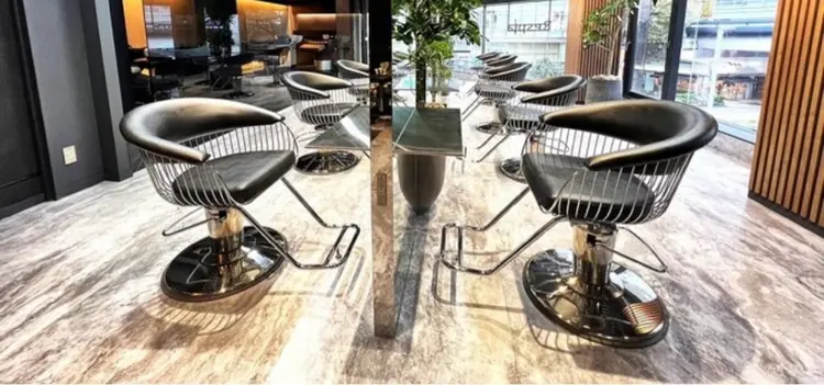 Respia 銀座中央通り店の内観・外観2