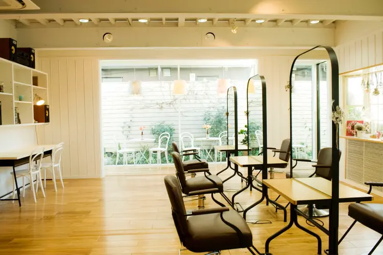 Garlandの内観・外観2