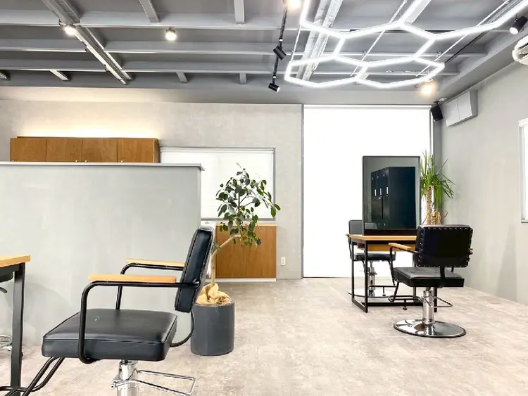 Alenの内観・外観2