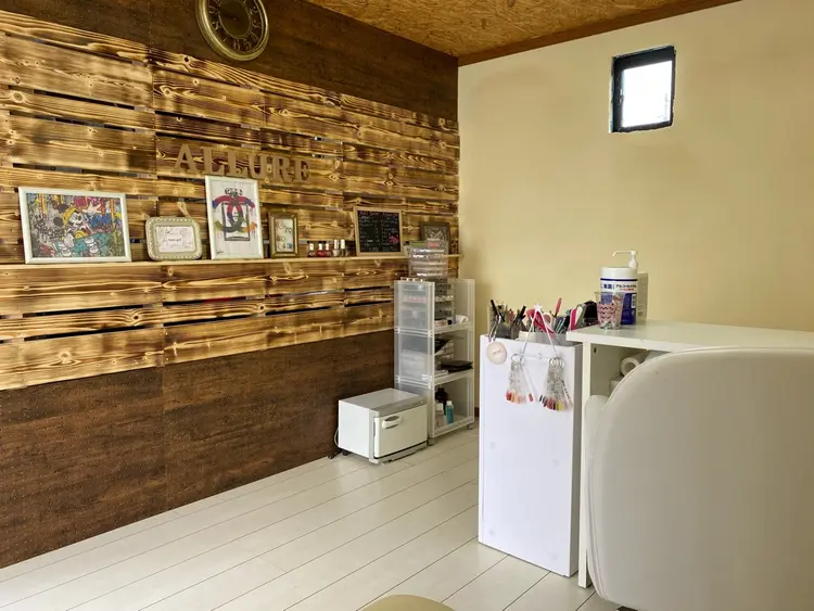 nailroom  ALLUREの内観・外観1