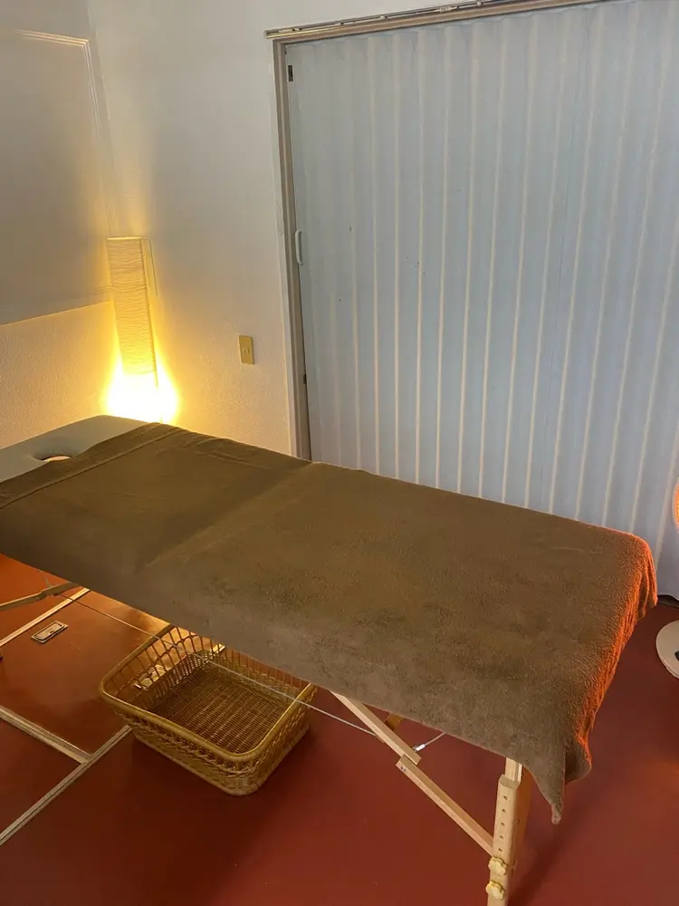 ほぐ師　　　福の手の内観・外観2