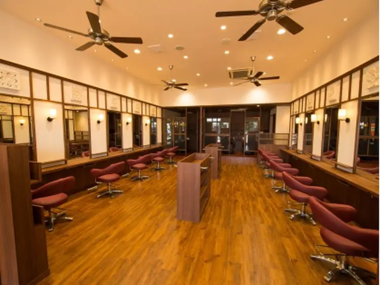 GAYAの内観・外観1