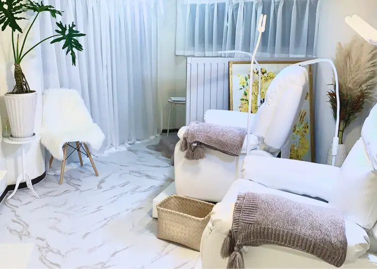 EMINALの内観・外観1