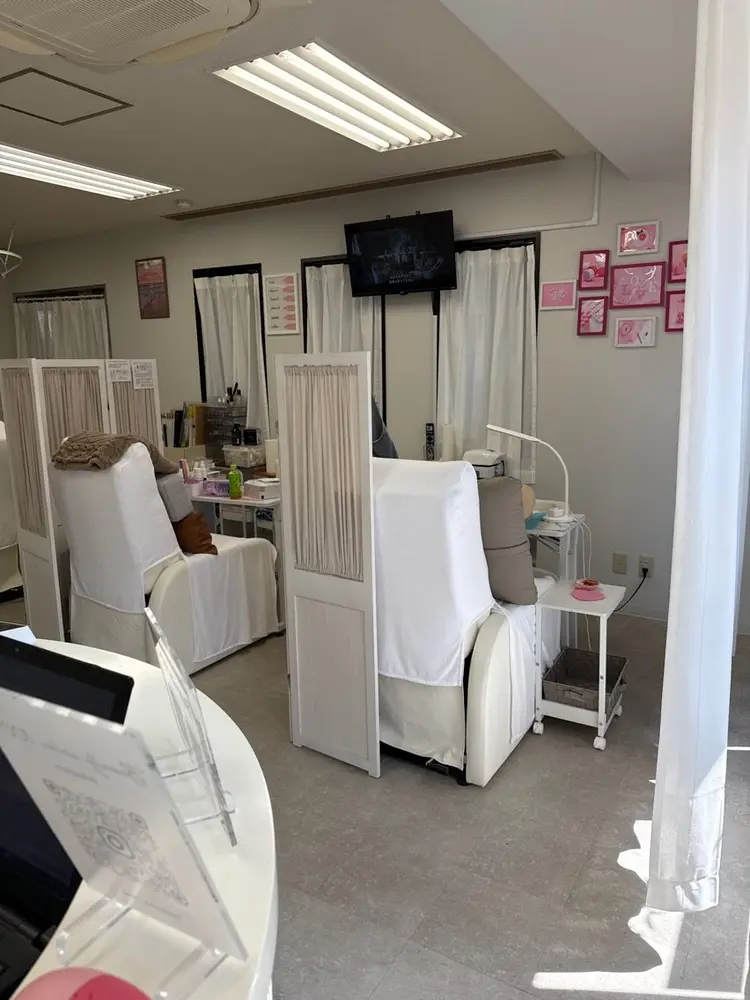 Beauty salon 100＋大鳥居店の内観・外観2