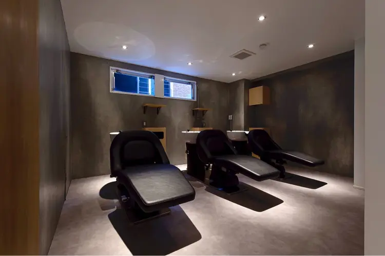 ANYの内観・外観3