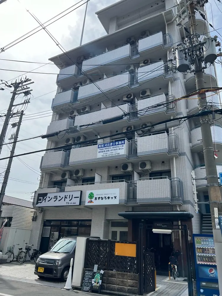 nail salon lauleaの内観・外観3