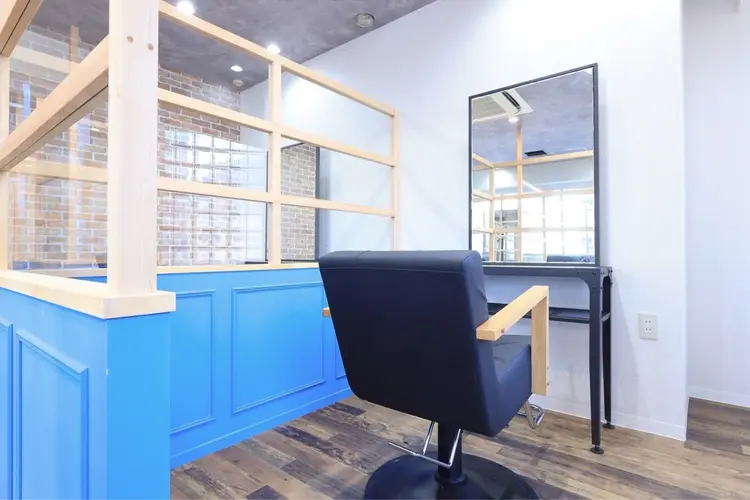 Auroraの内観・外観1